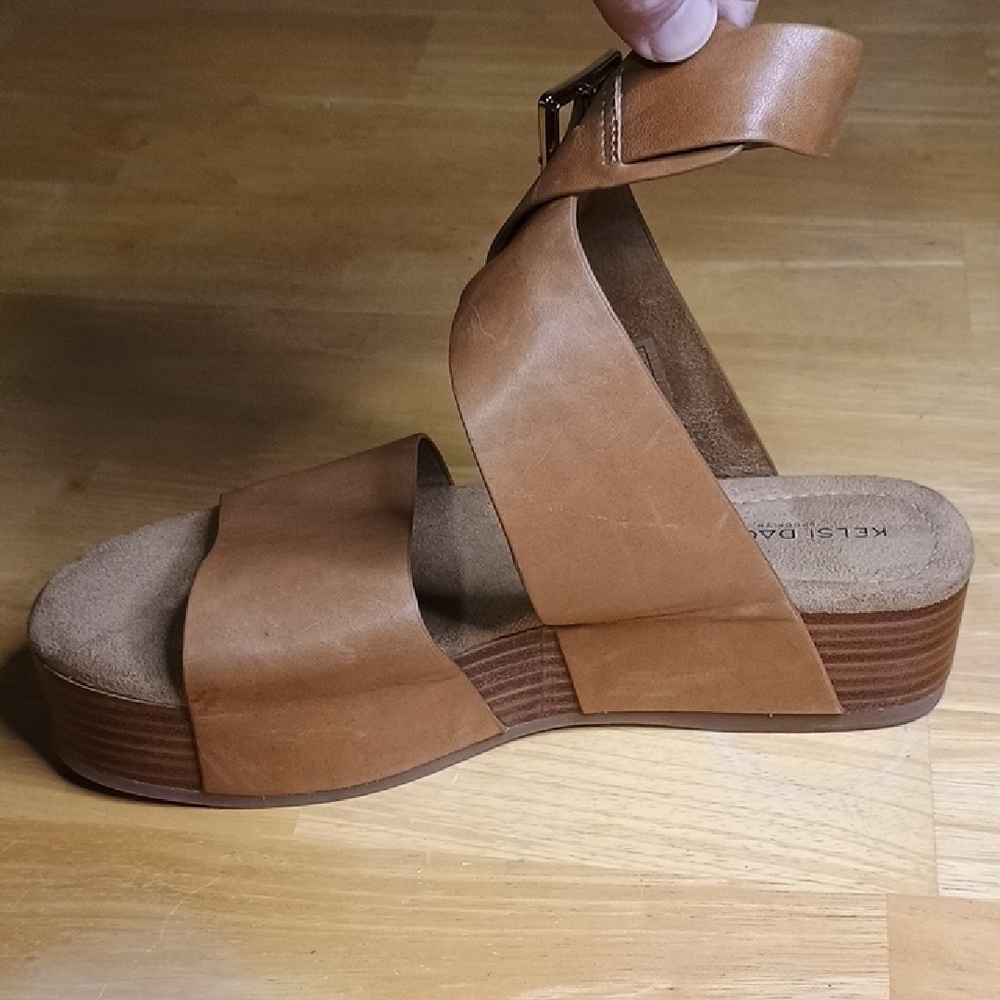 Kelsi Dagger Tan Leather Crisscross Ankle-Strap Platform Sandal